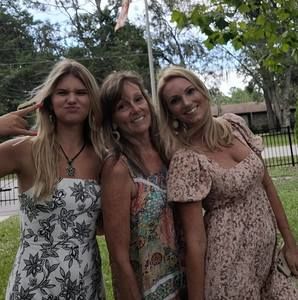 Meet your Posher, Nancy